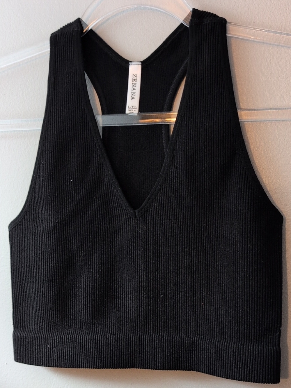 Zenana Outfitters Black Ribbed V-Neck Cropped Tank